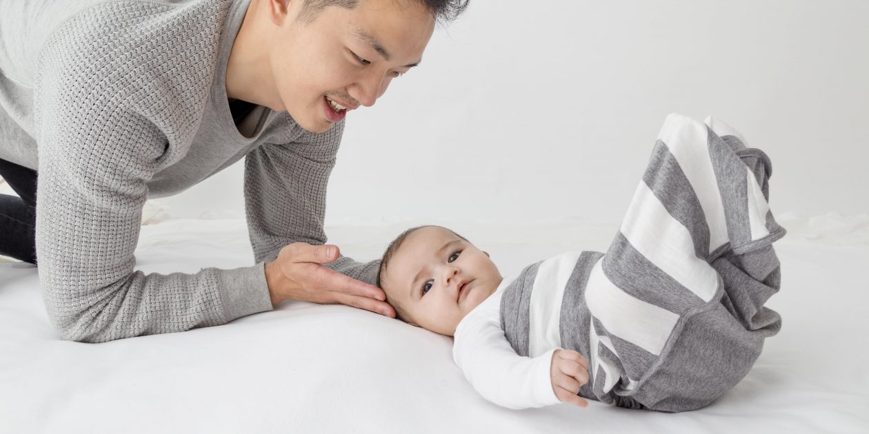 What Is HipHealthy Swaddling? swado.co